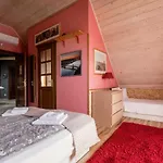 فيلة Private With Indoor Pool