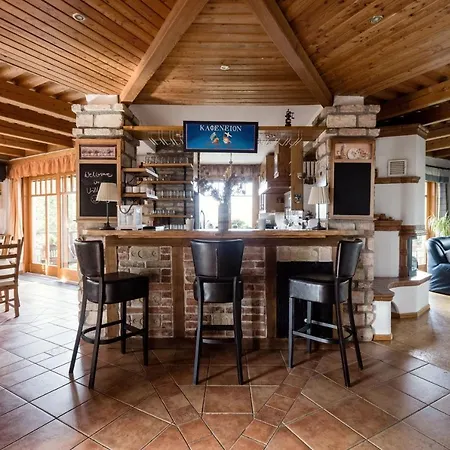 Private With Indoor Pool Будапешт