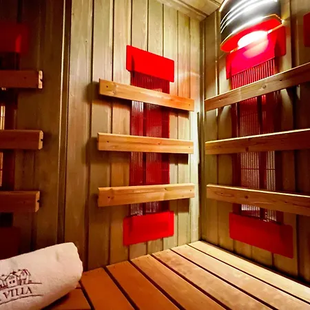 Private With Indoor Pool * Budapešť