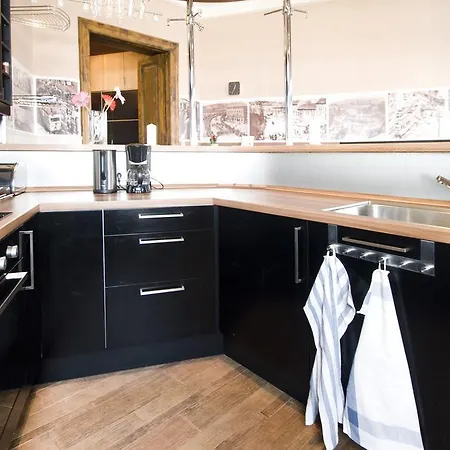 فيلة Private With Indoor Pool بودابست