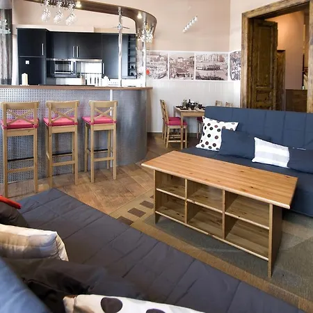 فيلة Private With Indoor Pool *