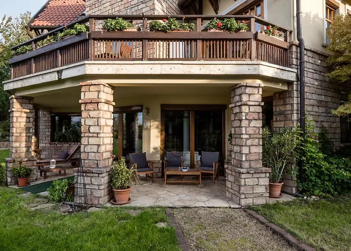 Private With Indoor Pool 부다페스트