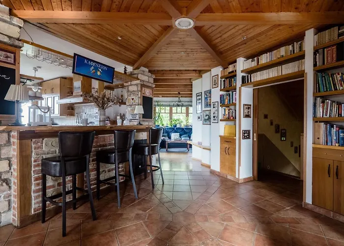 Private With Indoor Pool 빌라 부다페스트