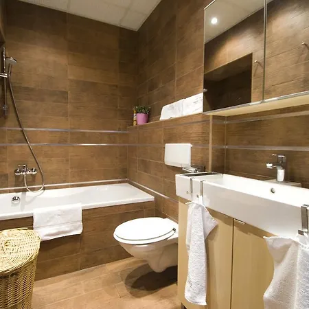 Villa Private With Indoor Pool Budapest